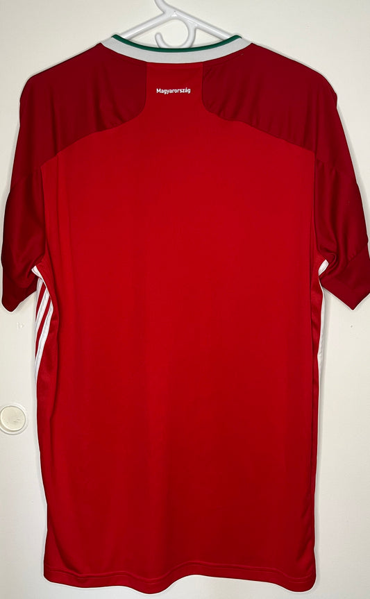 Hungary 2020-22 Home Shirt (L) - 10/10