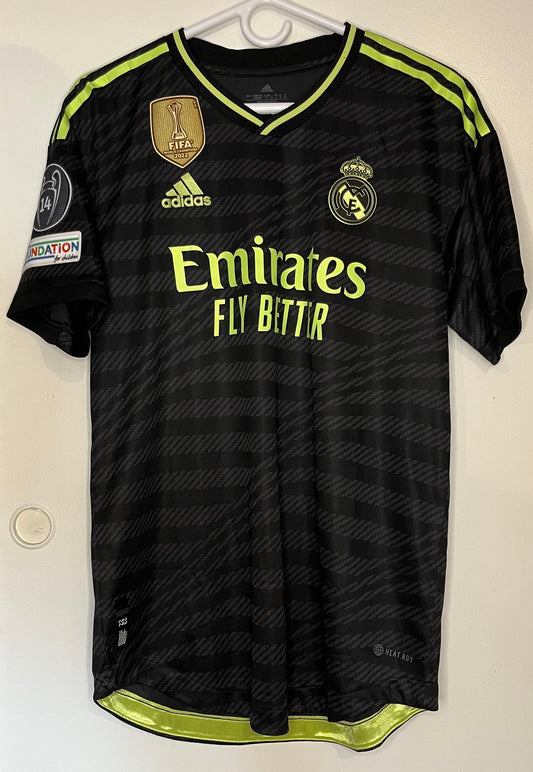 Real Madrid 2022-23 Authentic UCL Third Shirt Modric (M) - 10/10