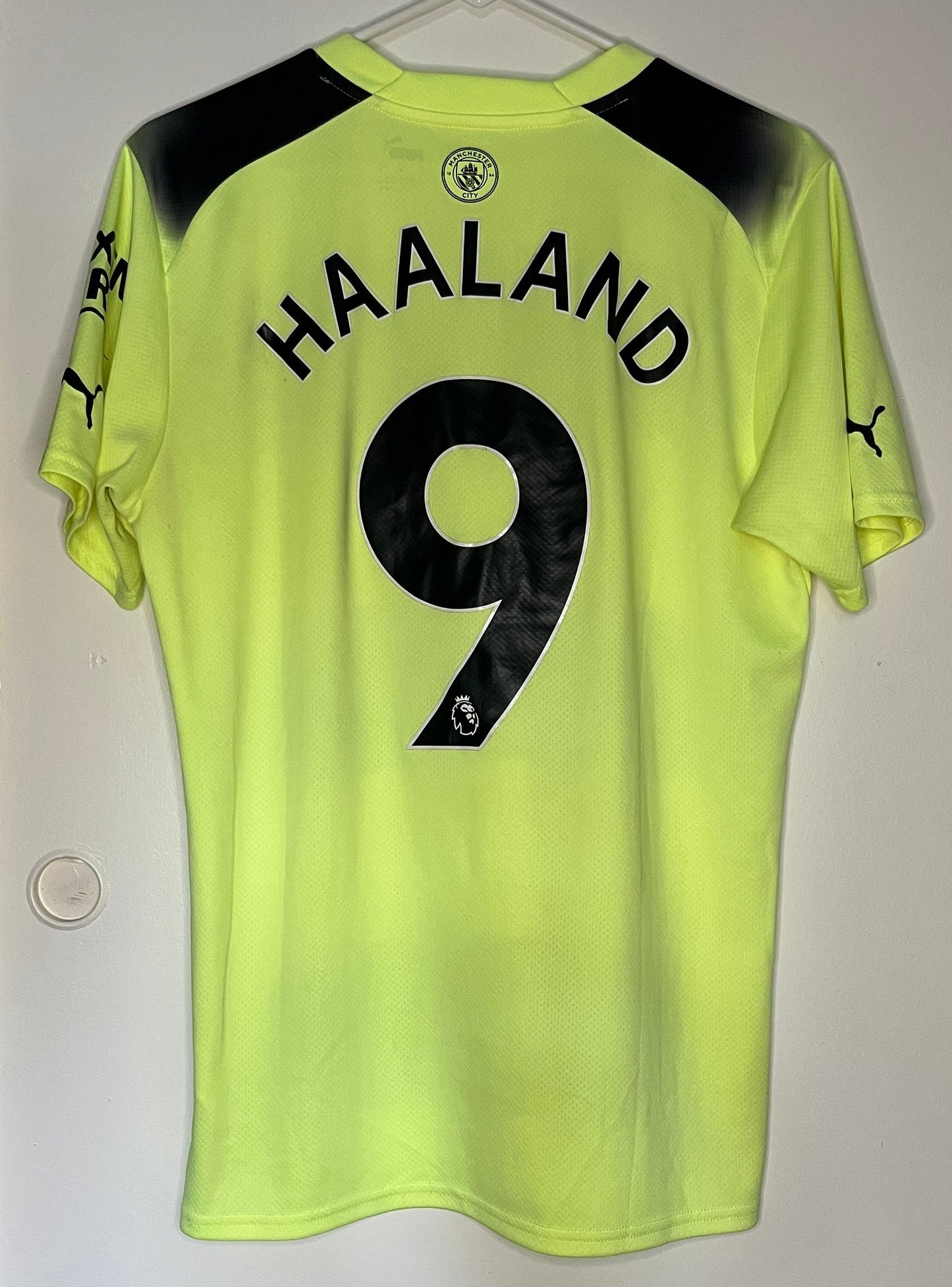 Manchester City 2022-23 Third Shirt Haaland (M) - 6/10